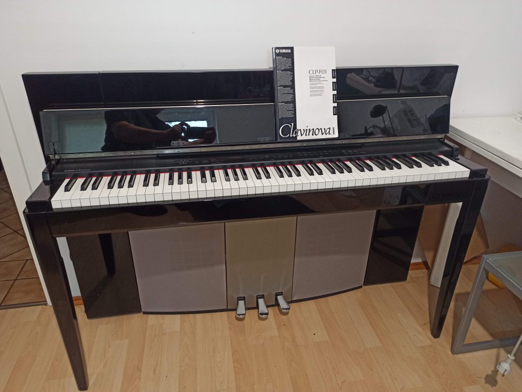 Yamaha Clavinova F-01 Modus PB