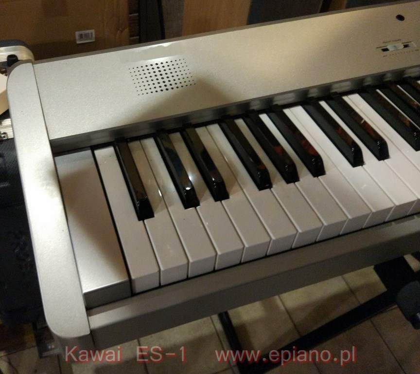 Piano KAWAI ES-3
