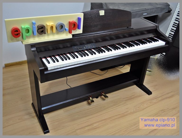 Yamaha Clavinova CLP-910