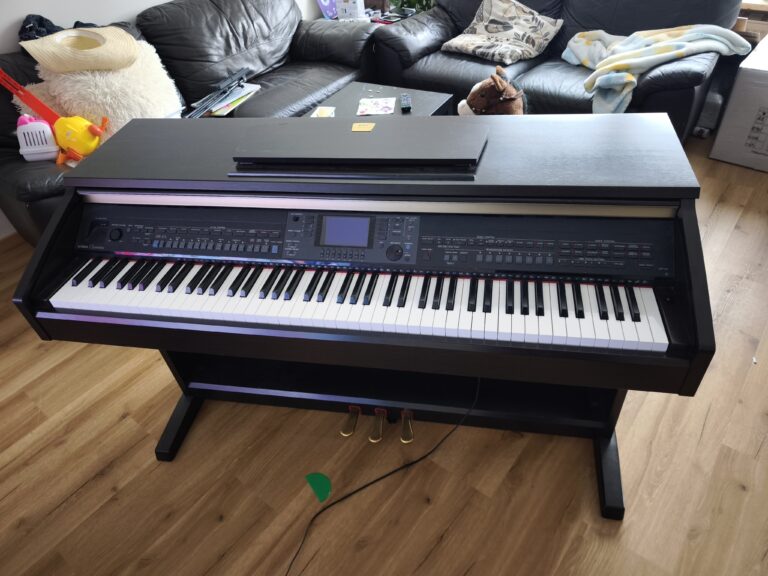 Yamaha Clavinova CVP-501